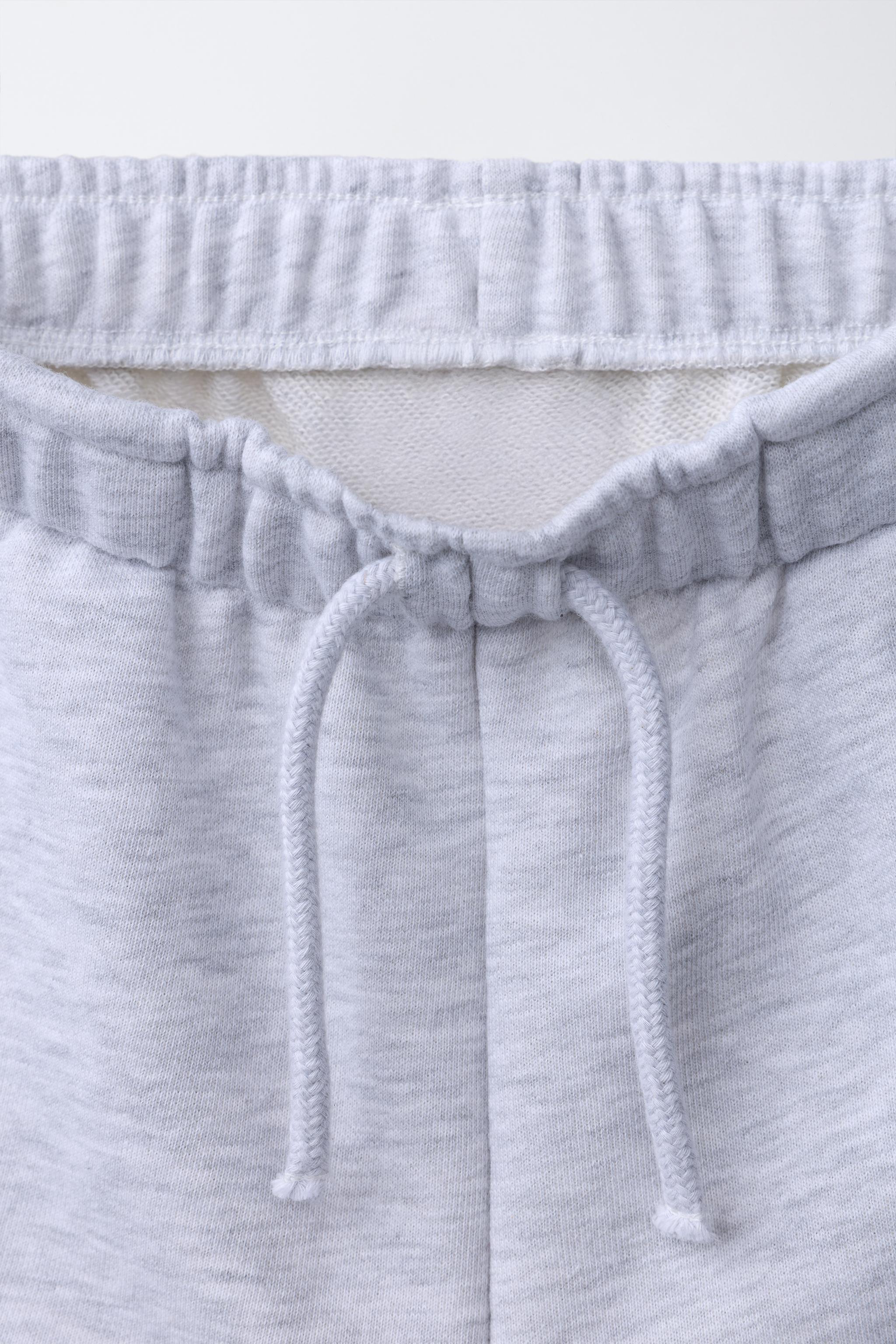 SHORT EN MOLLETON PIÈCE ÉTOILES